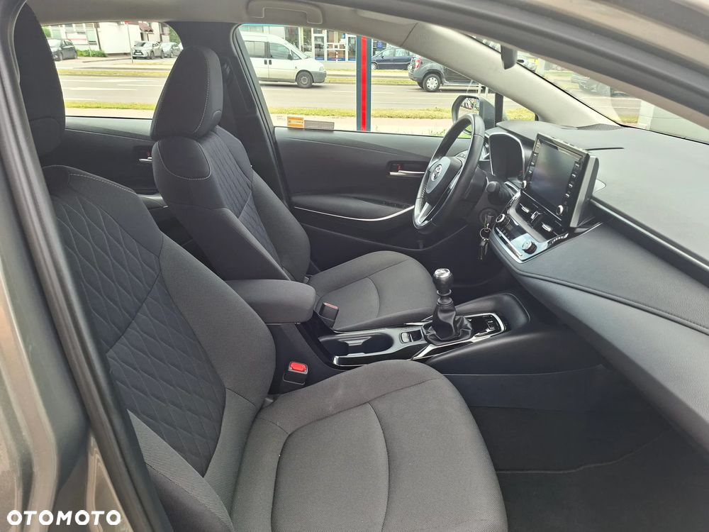 Toyota Corolla 1.5 Comfort - 8