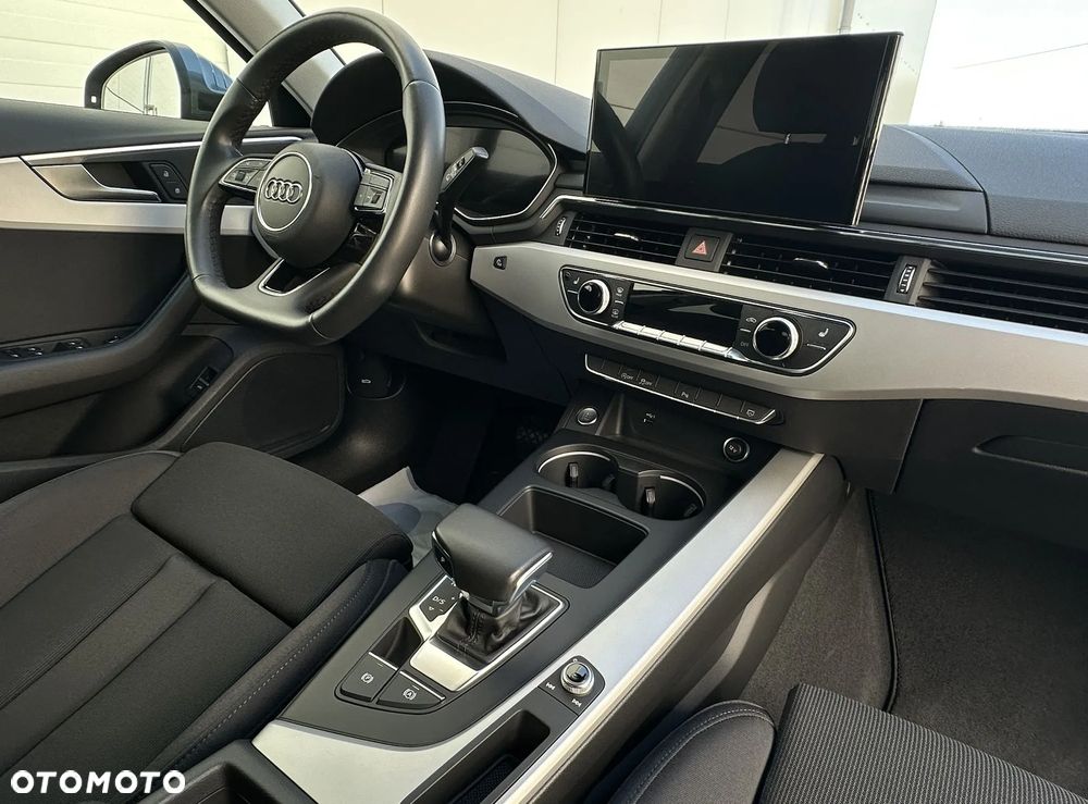 Audi A4 Limousine 35 TFSI S tronic S line - 22