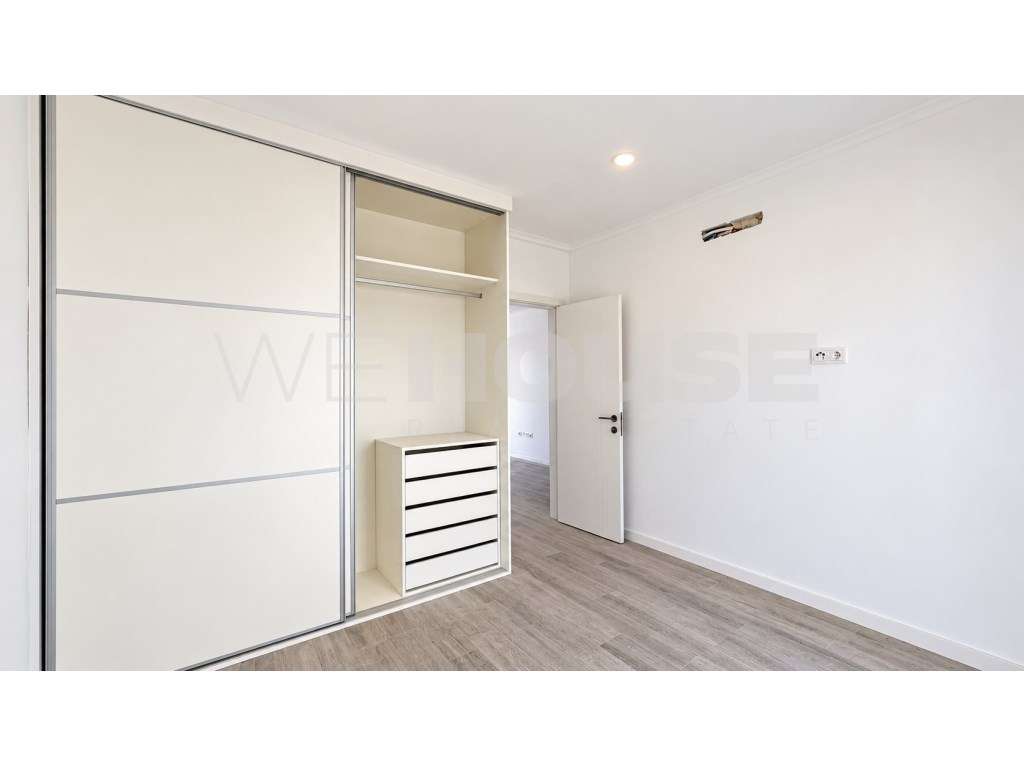 Apartamento T1 com Quintal Privativo no Alto do Seixalinho, Barreiro - Grande imagem: 4/19