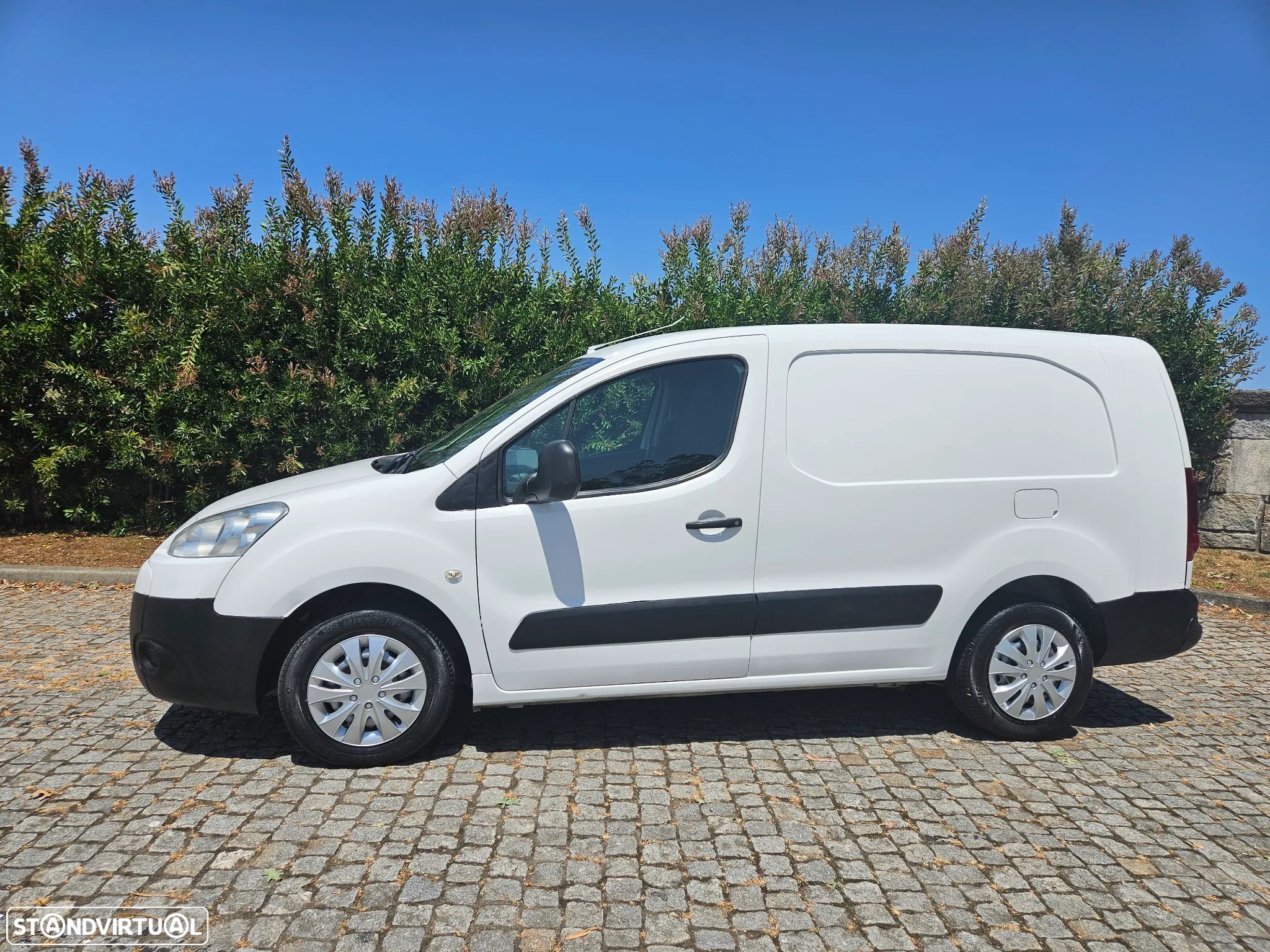 Peugeot PARTNER 1.6 HDI 3 LUG c/IVA - 2