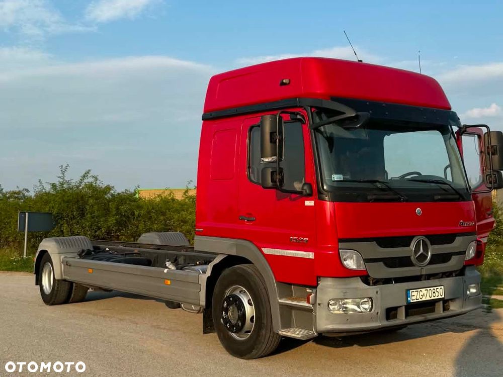 Mercedes-Benz 15.290 - 1