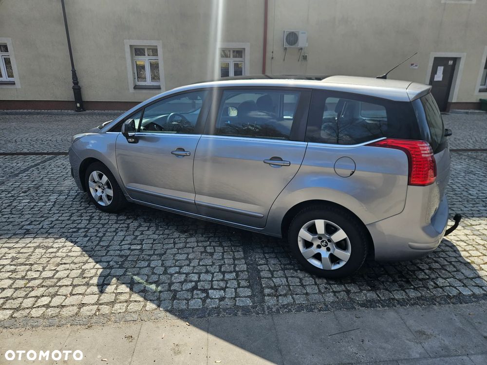 Peugeot 5008 2.0 BlueHDi Active - 13