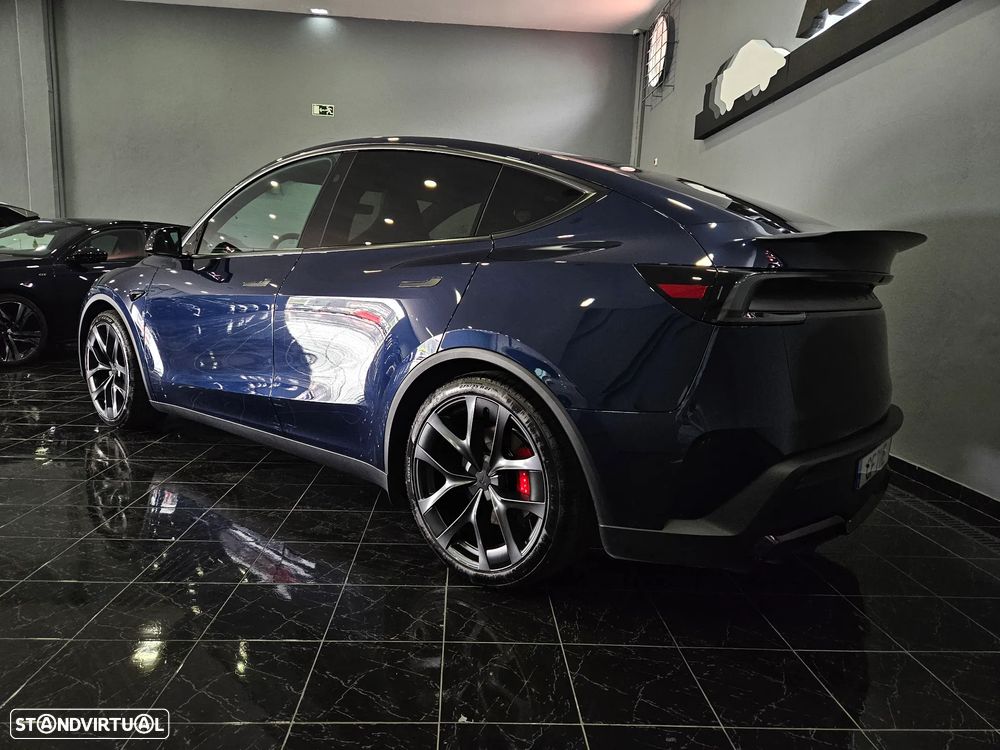 Tesla Model Y Performance Tração Integral - 3