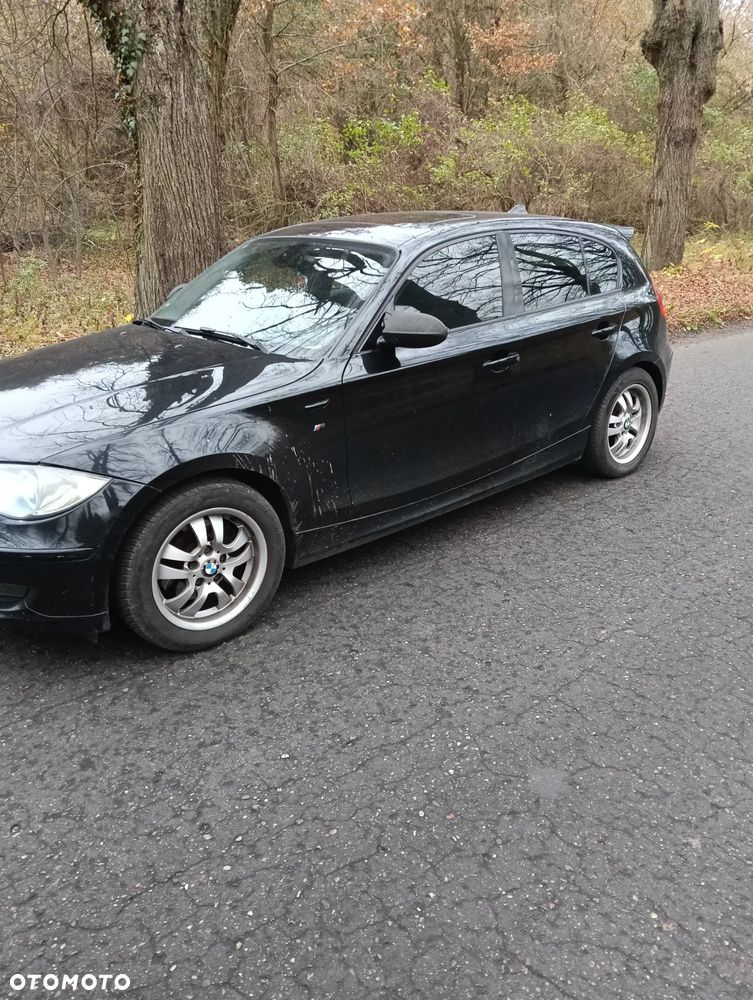 BMW Seria 1 120d - 2