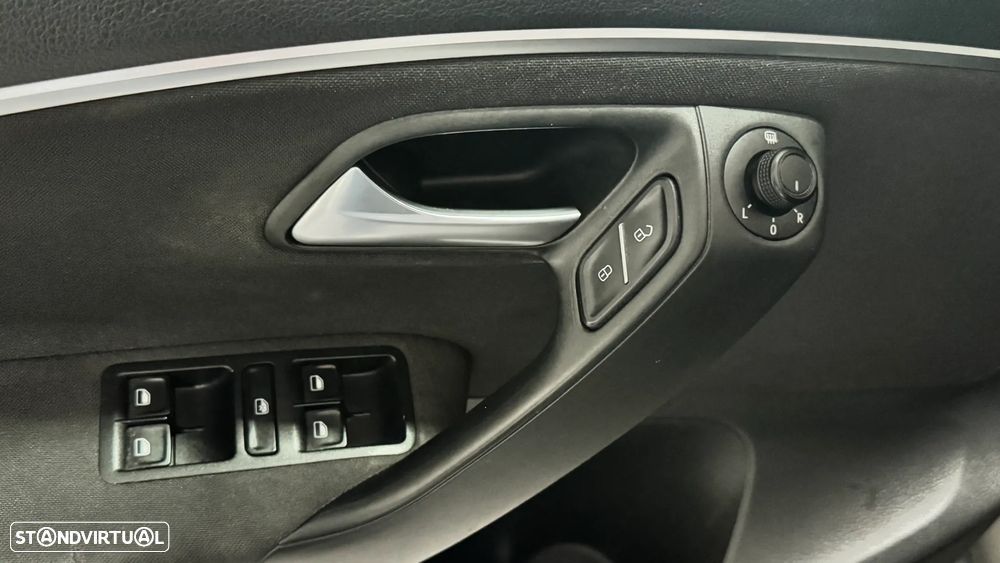 VW Polo 1.4 TDi Lounge DSG - 15