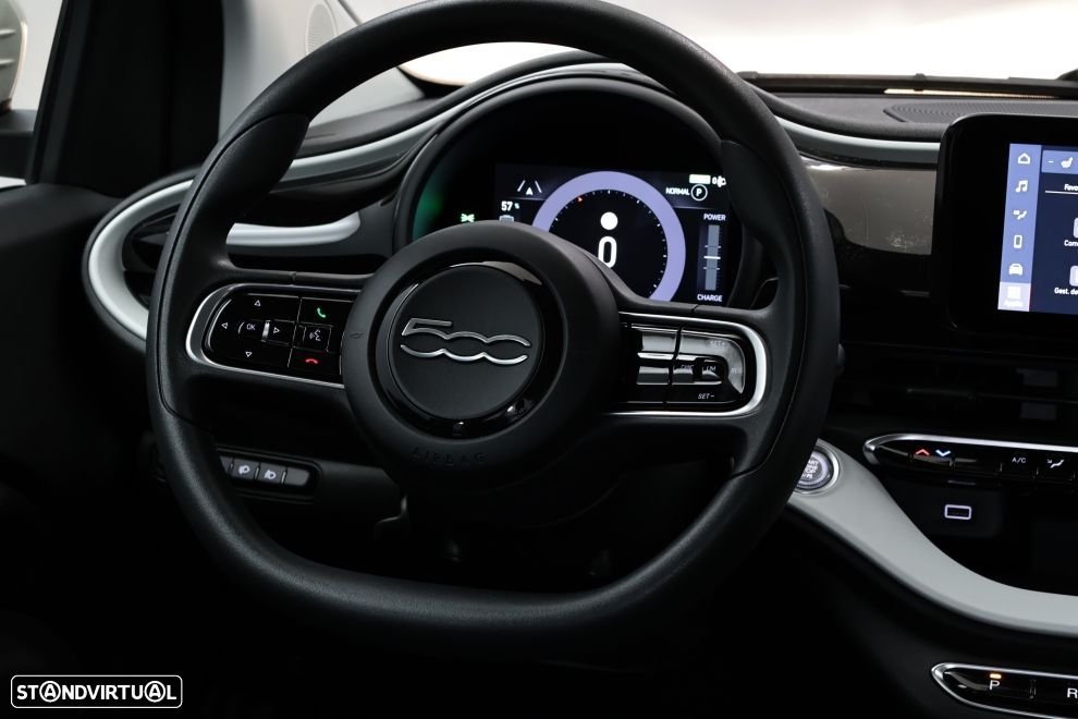 Fiat 500e Action - 15