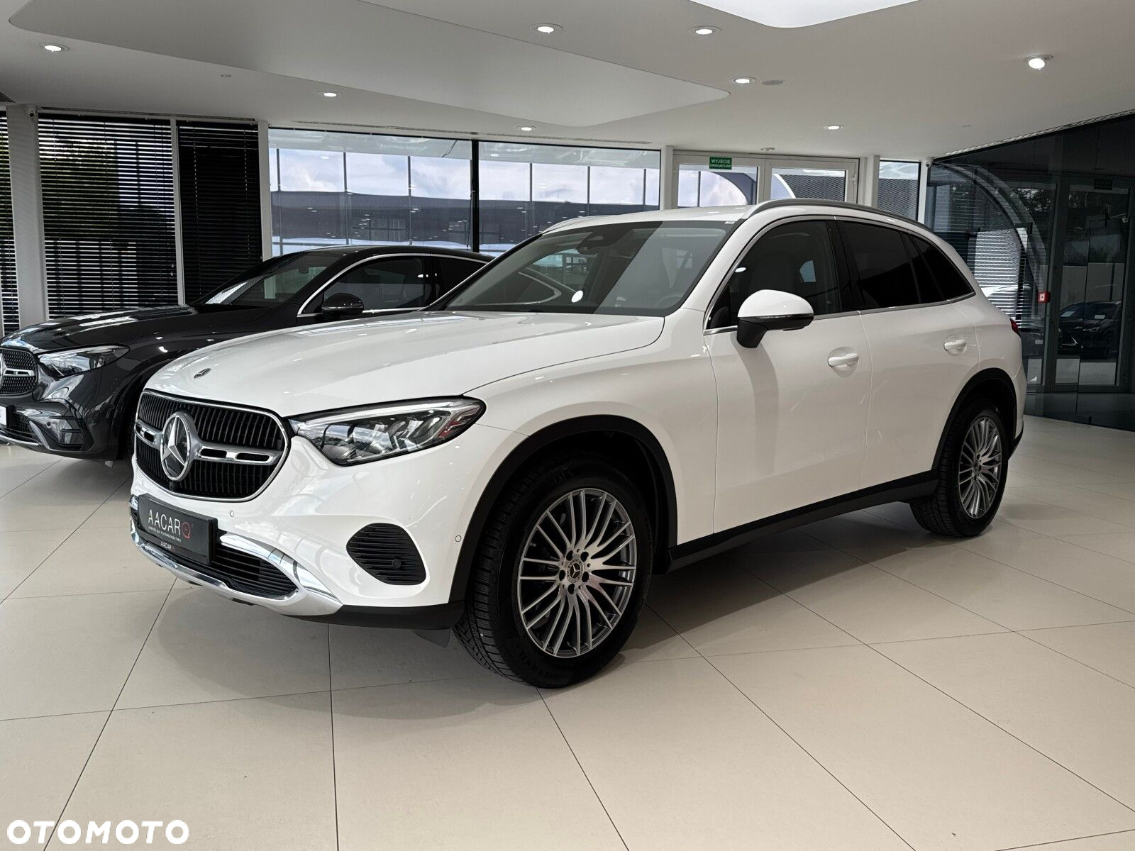 Mercedes-Benz GLC - 2