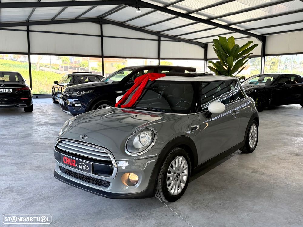MINI 3 Portas Cooper D - 19