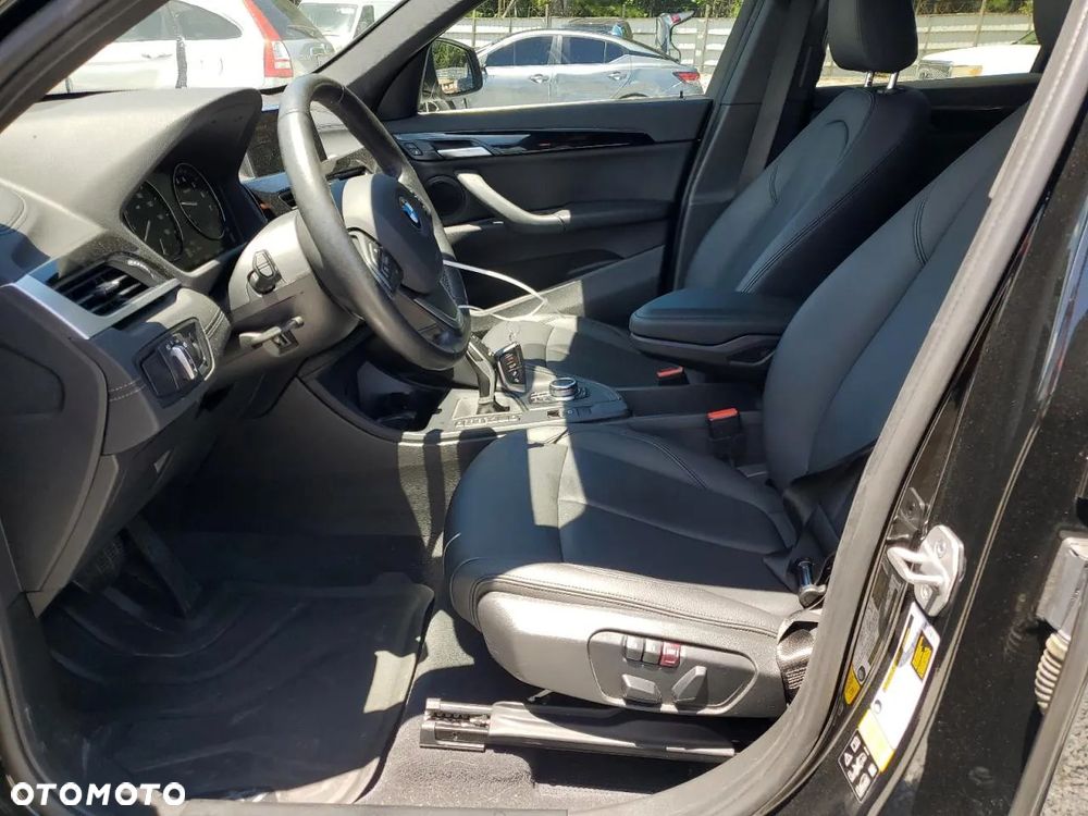 BMW X1 xDrive25i GPF Sport Line - 7