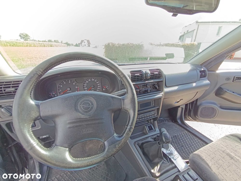 Opel Frontera - 6