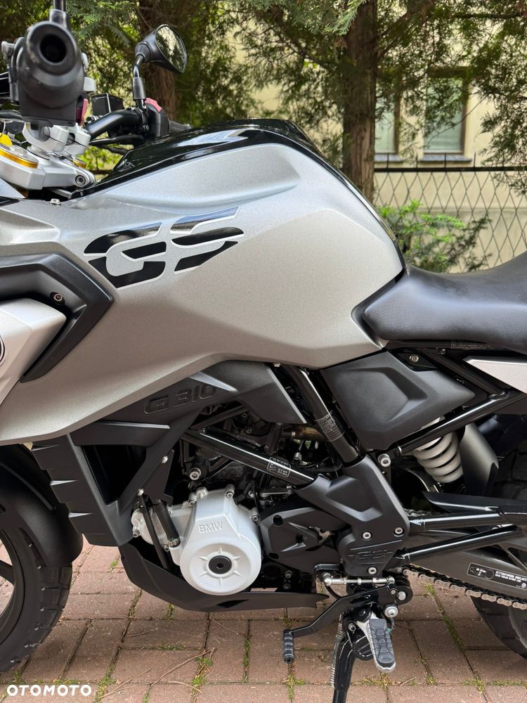 BMW G - 12