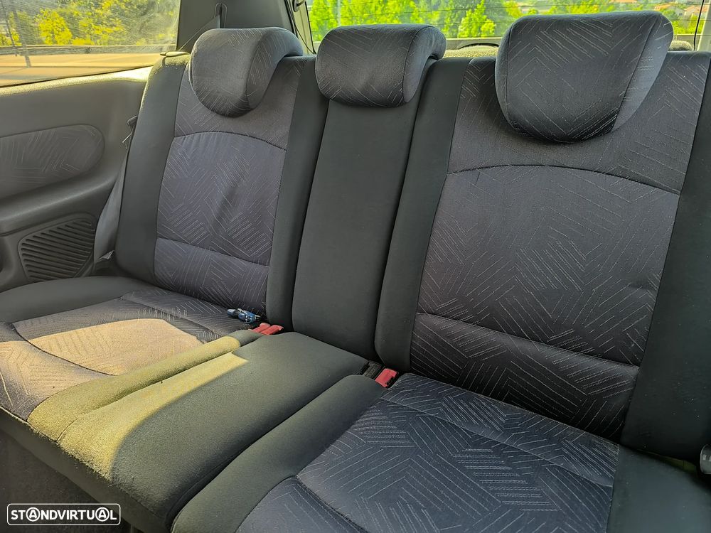 Renault Clio 1.2 16V Dynamique - 2