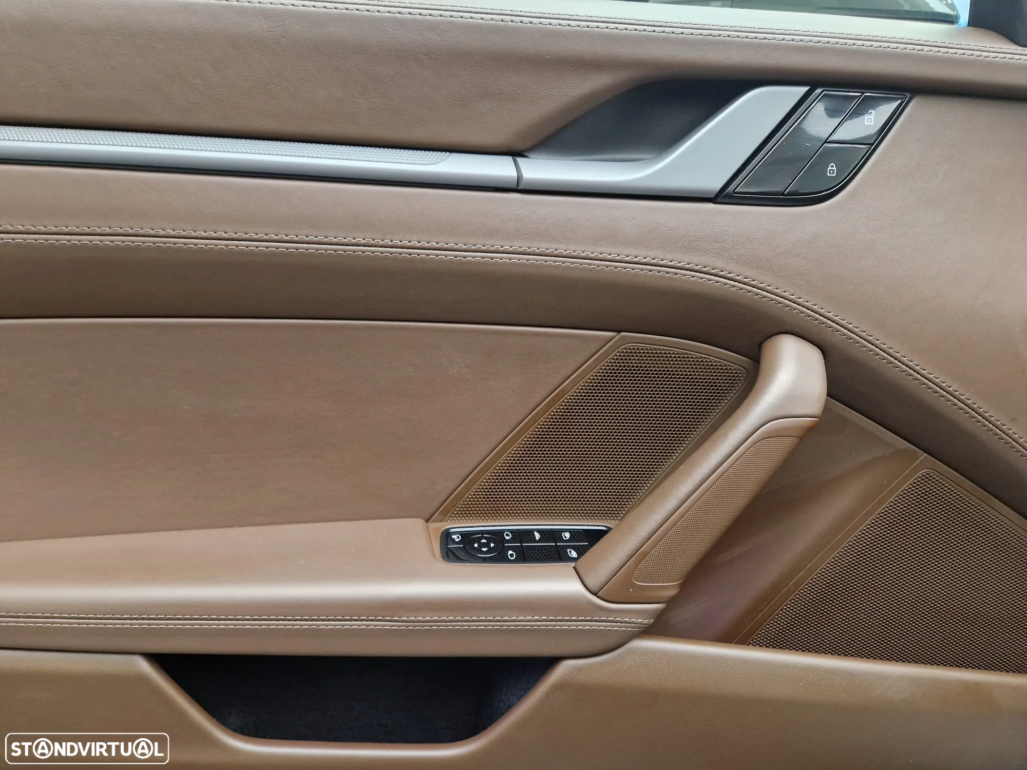 Porsche 911 (992) Carrera S PDK - 27