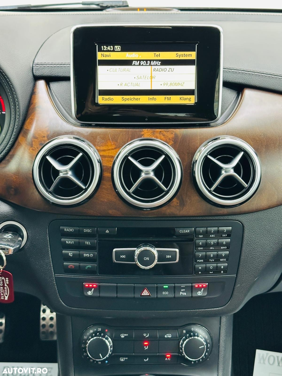 Mercedes-Benz B - 34
