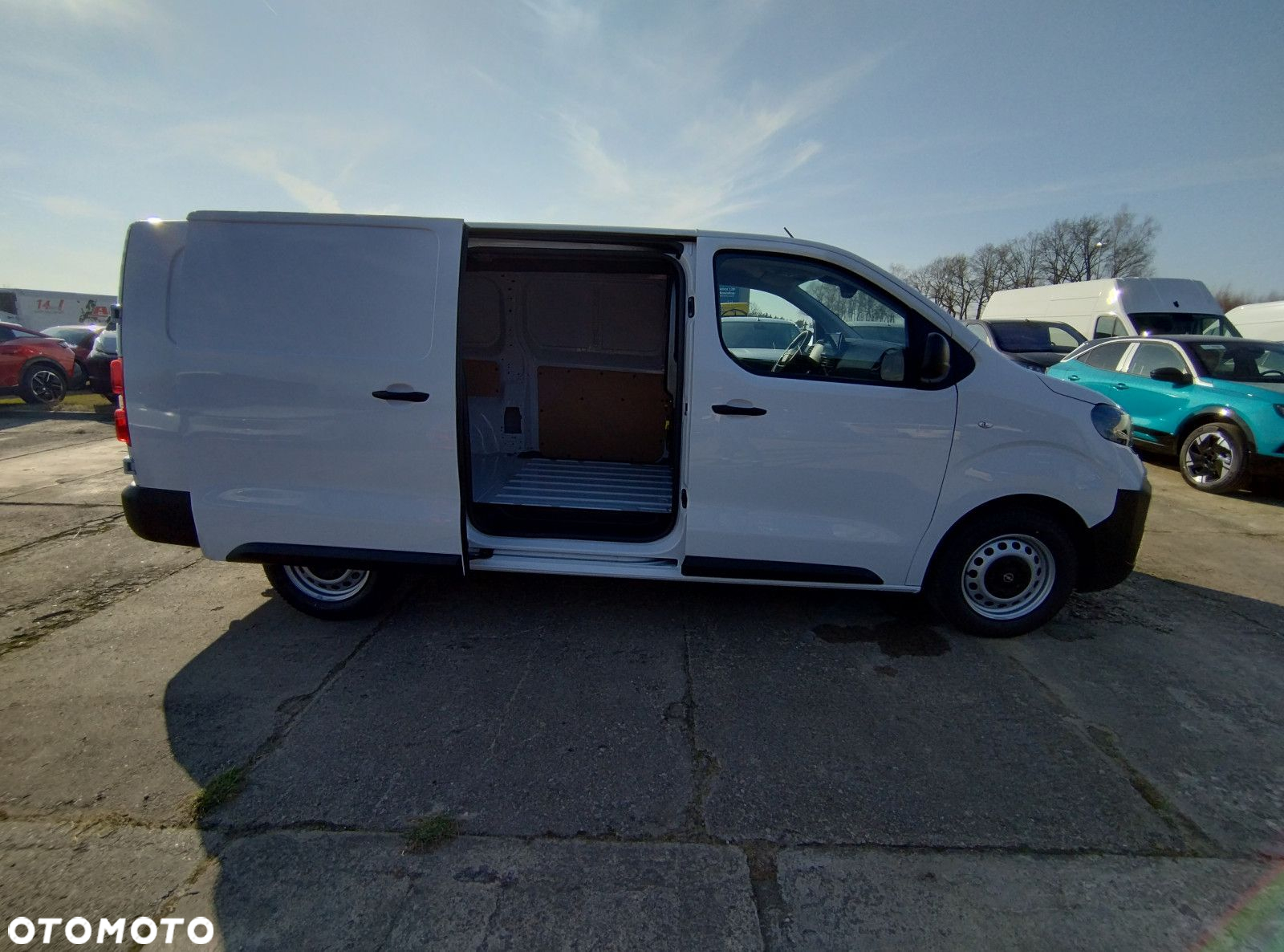 Opel vivaro Nowy Vivaro Furgon Extra Long 2.0d 177 KM S&S EAT8 - 13