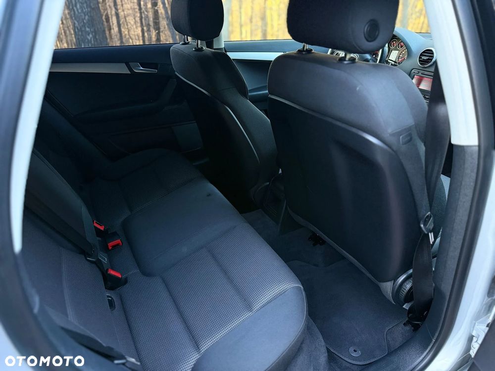 Audi A3 Sportback 2.0 TDI DPF S line Sportpaket (plus) - 14