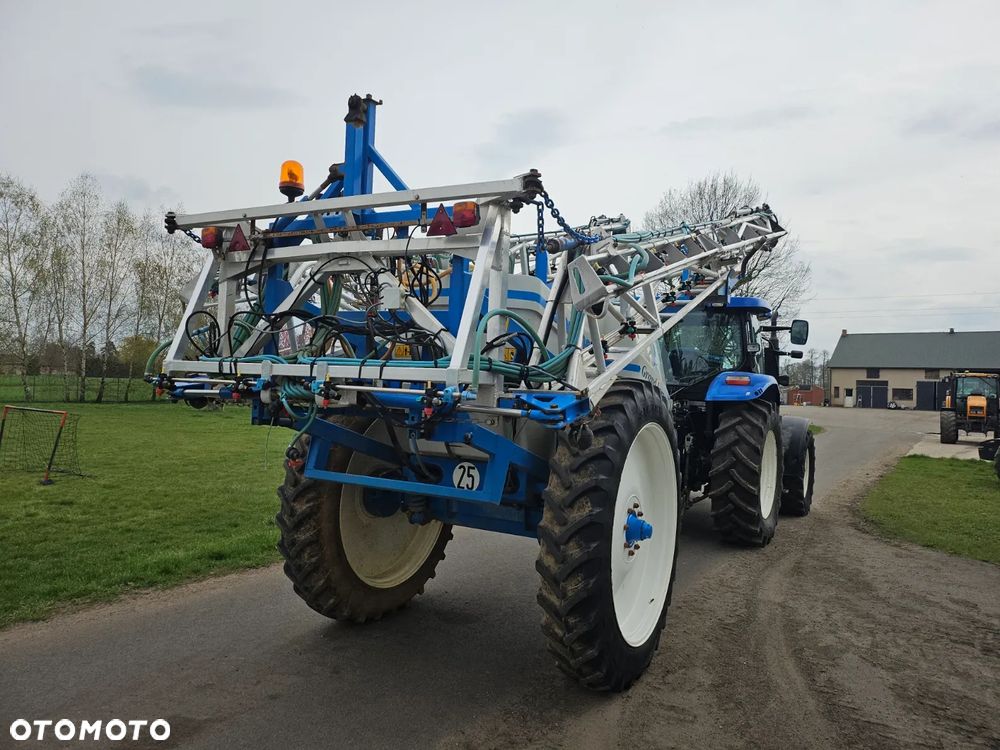 Blanchard KUHN GRAND LARGE 27 - 4