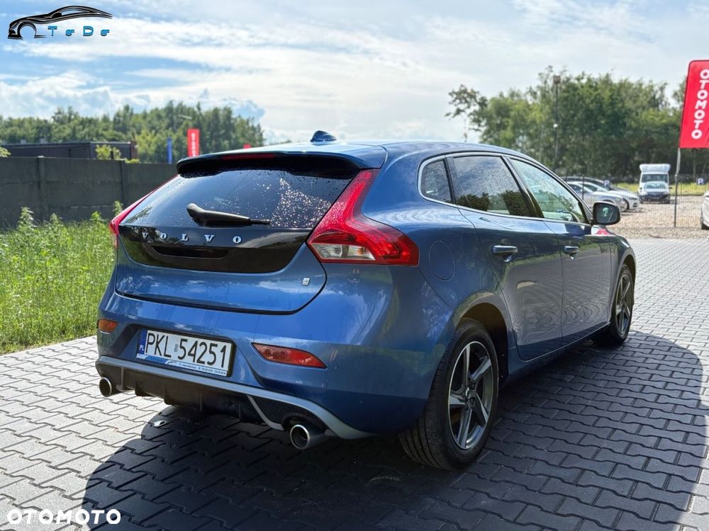 Volvo V40 D3 R-Design Kinetic - 17