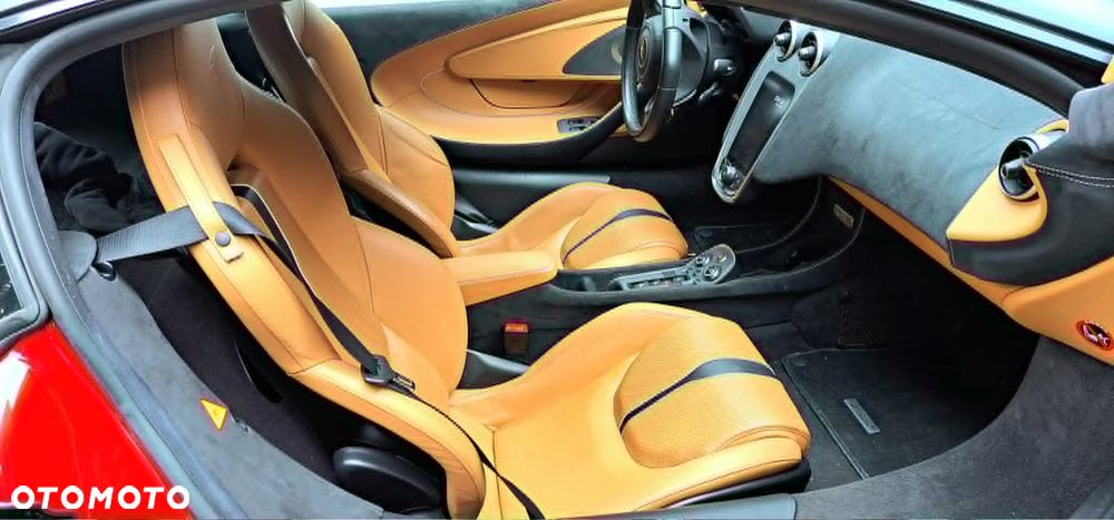 McLaren 570S Coupe - 32