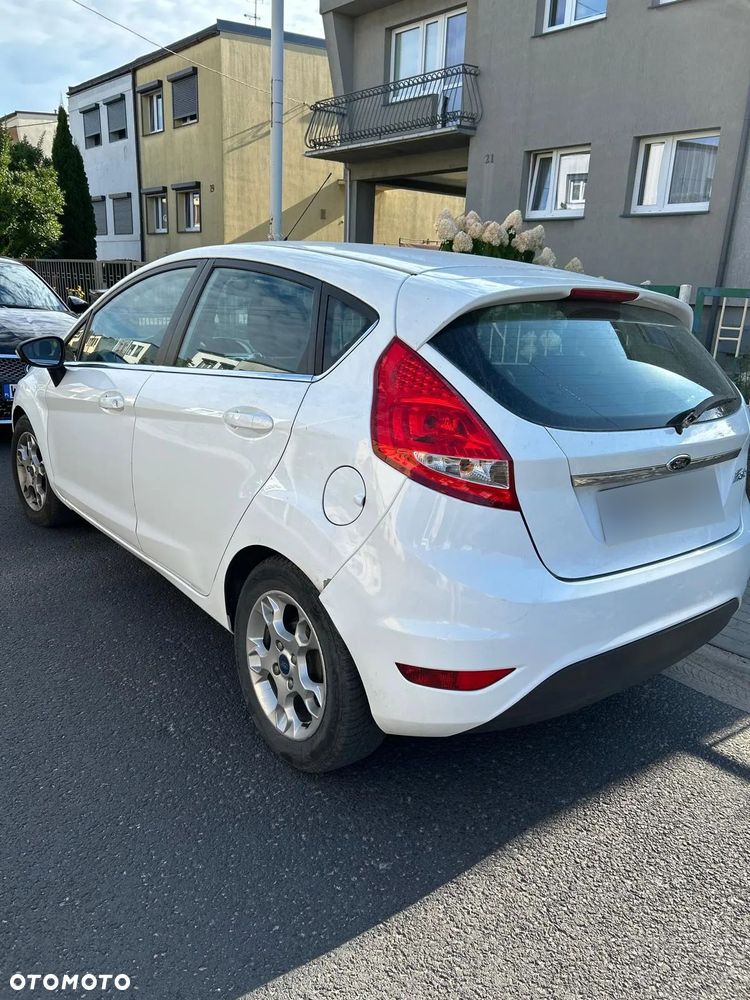 Ford Fiesta 1.4 TDCi Titanium - 4