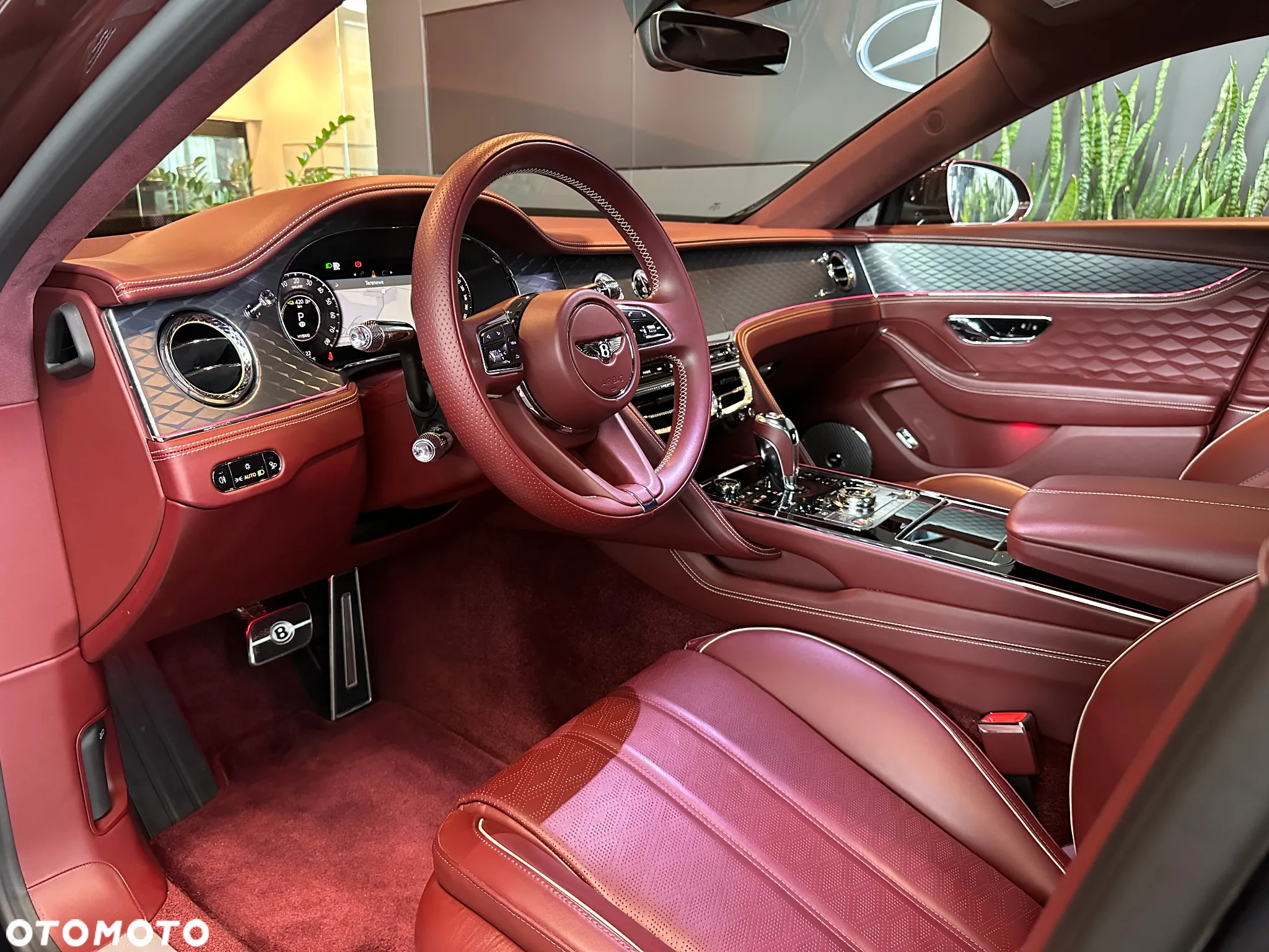 Bentley Flying Spur New V8 PHEV Speed - 11