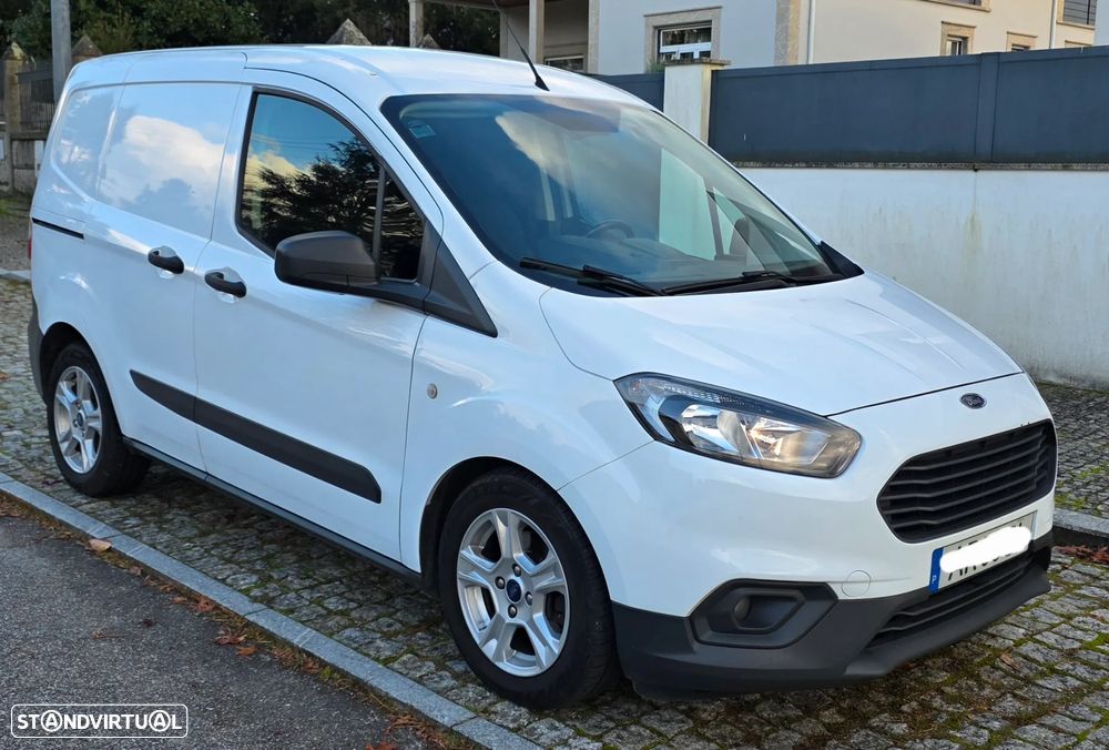 Ford Transit Courier 1.5 EcoBlue 100cv - 4