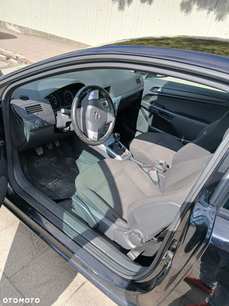 Opel Astra - 8