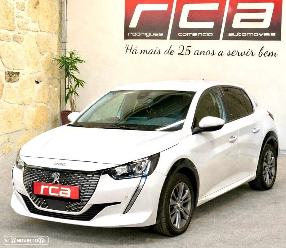 Peugeot e-208 50 kWh Allure Pack - 1