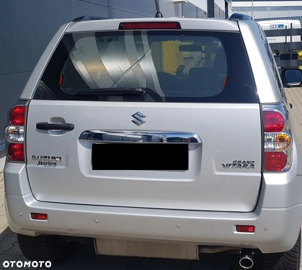 Suzuki Grand Vitara - 32