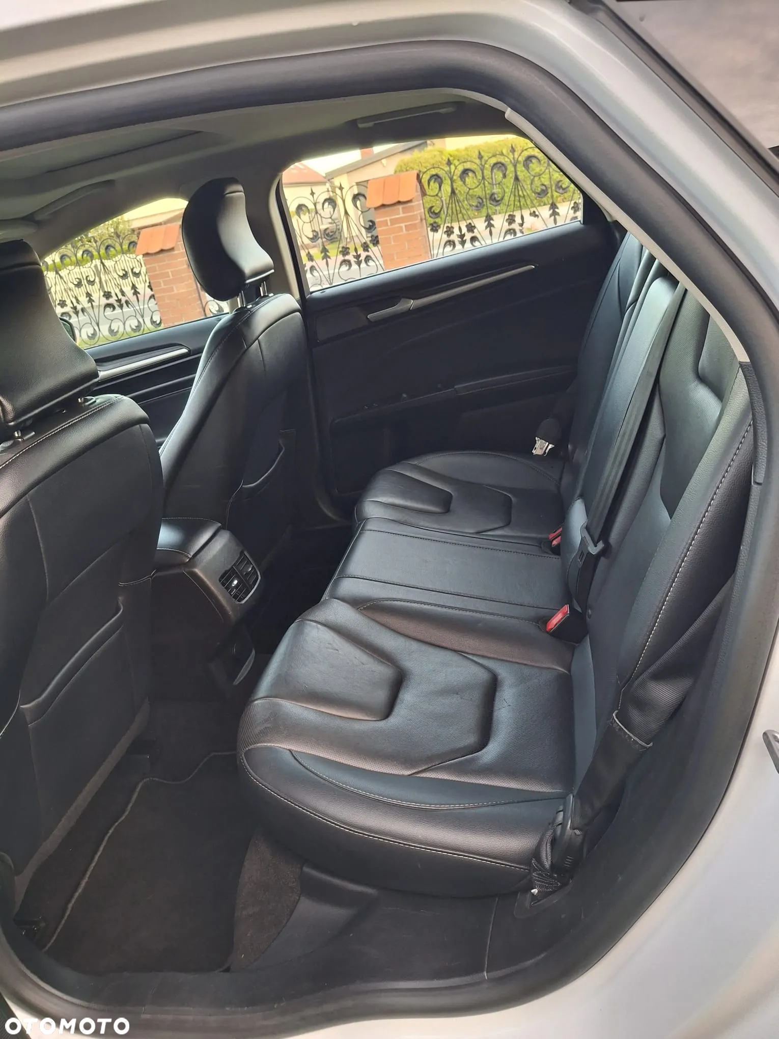 Ford Fusion - 11