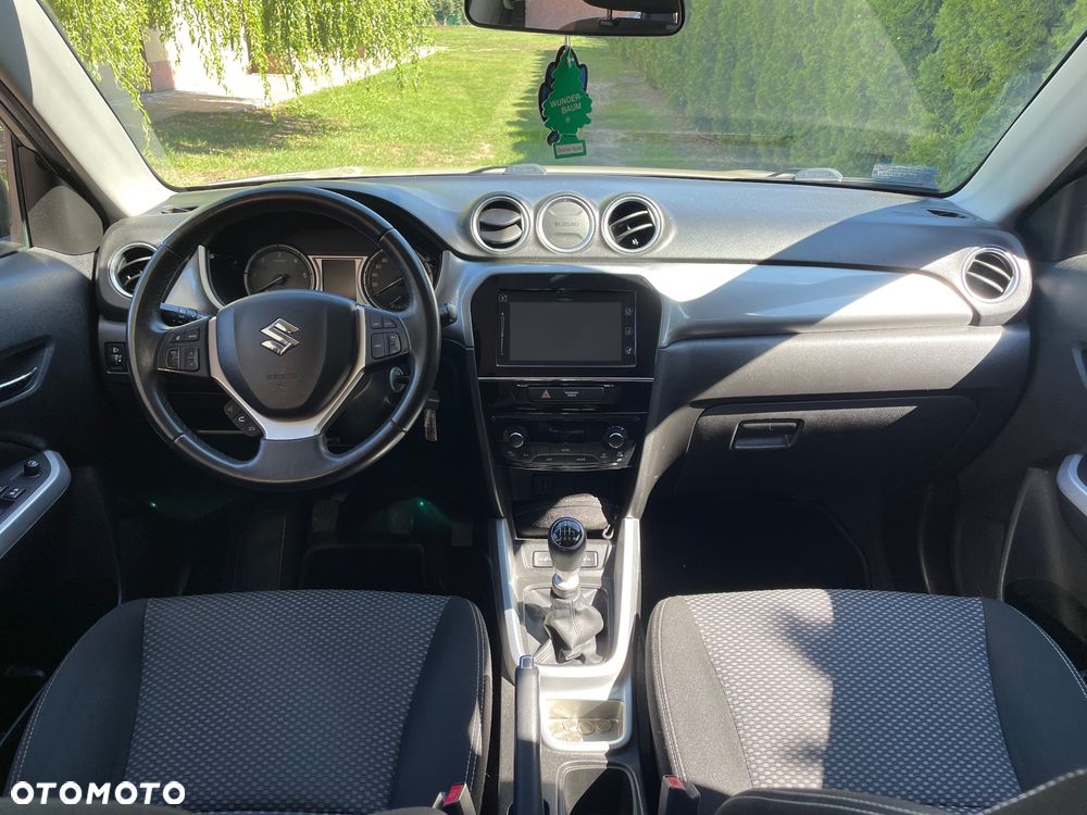 Suzuki Vitara - 17