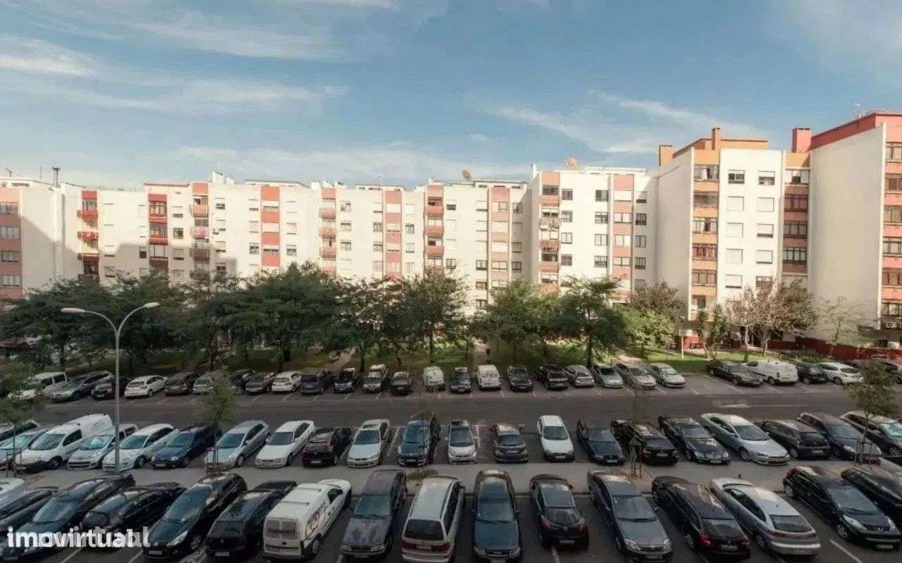 Encantador T1 zona Nobre: Qt Grande - 3 mints carro shopping Colombo - Grande imagem: 2/26