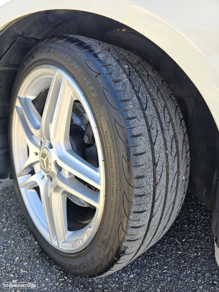 Mercedes-Benz E 220 CDi BlueEfficiency - 16