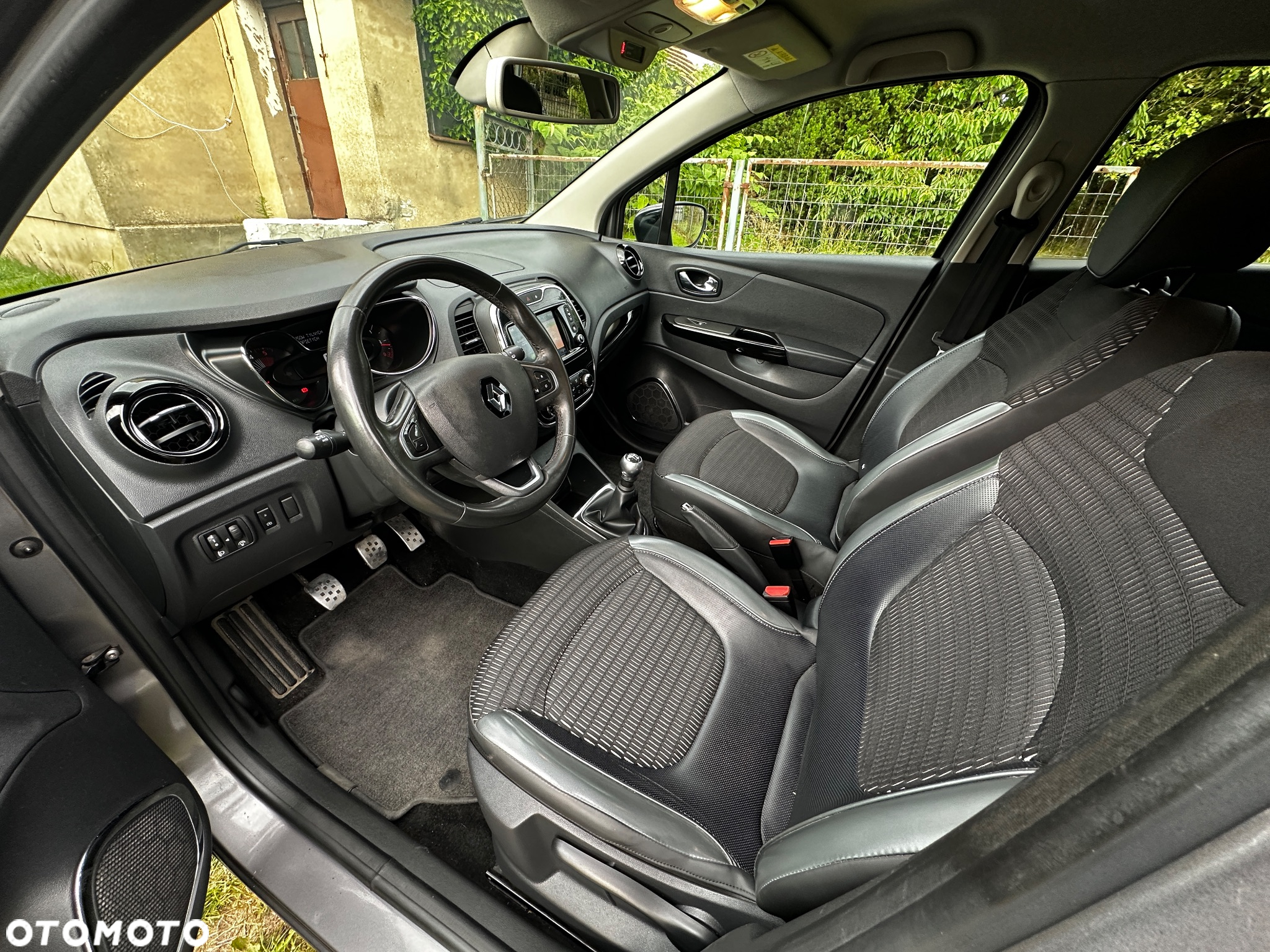 Renault Captur 1.5 dCi Energy Zen EU6 - 14