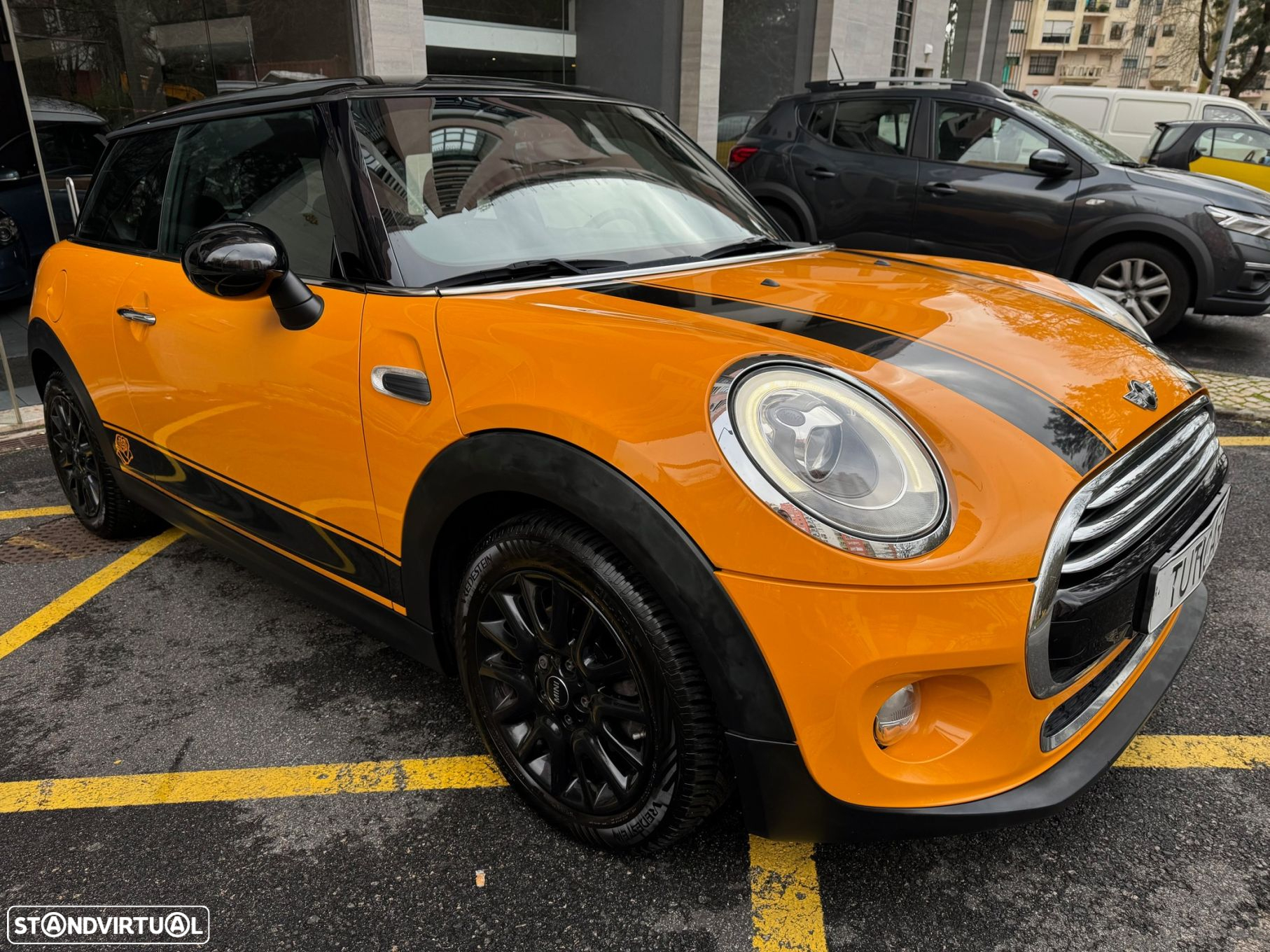 MINI 3 Portas Cooper D - 35