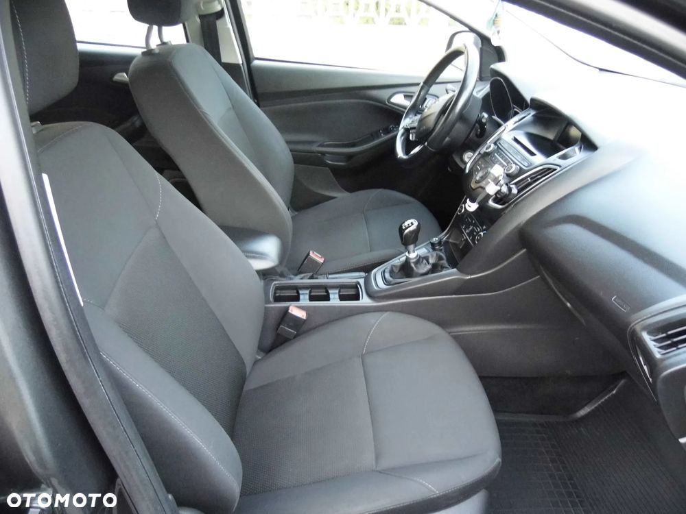 Ford Focus 1.0 EcoBoost Start-Stopp-System ACTIVE DESIGN - 31