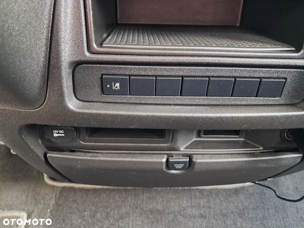 Iveco DAILY - 27