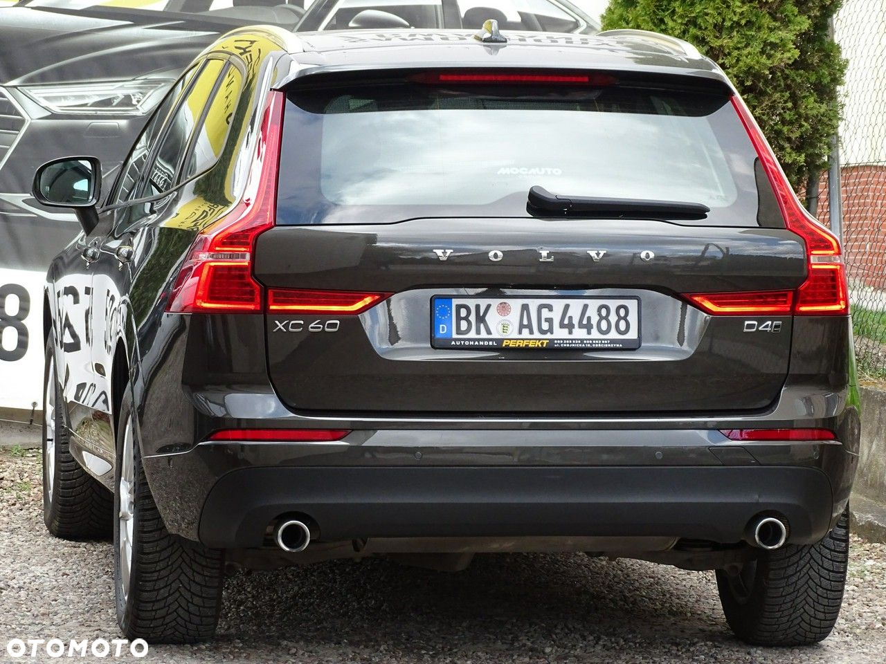 Volvo XC 60 D4 AWD Momentum - 11