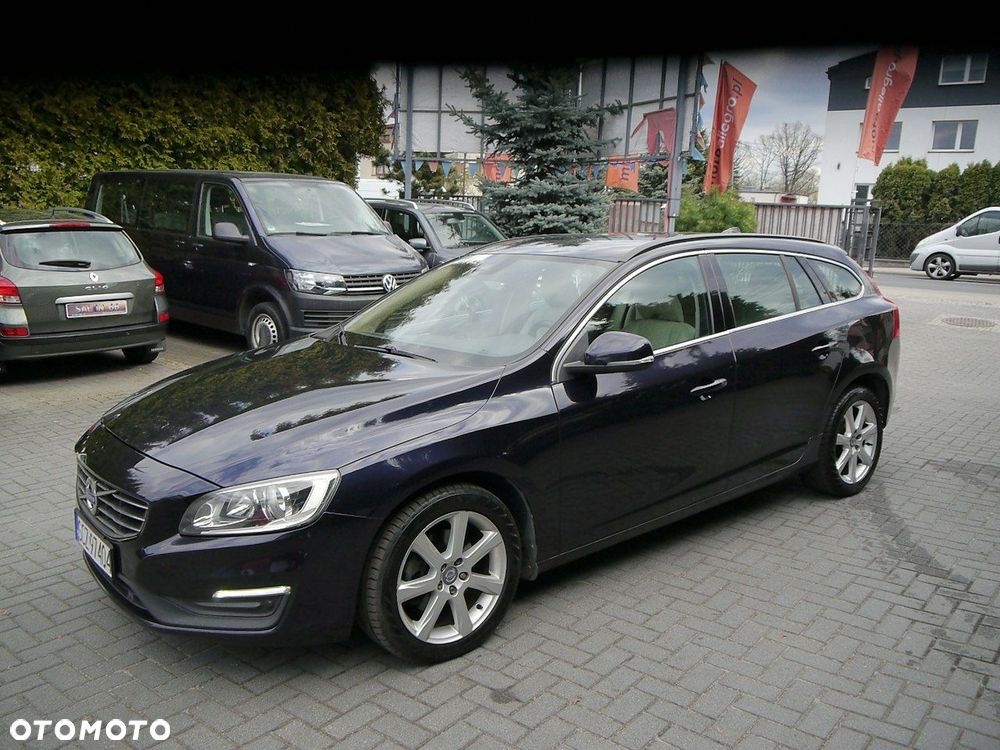 Volvo V60 D2 Drive-E Momentum - 15
