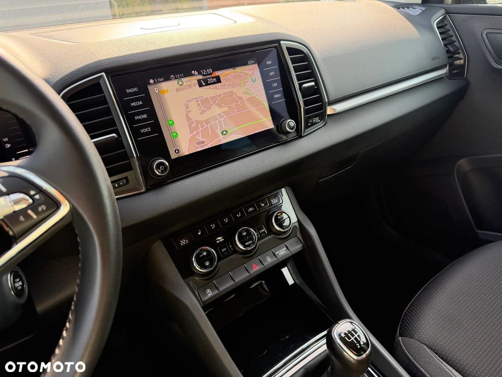 Skoda Karoq 2.0 TDI Tour - 3