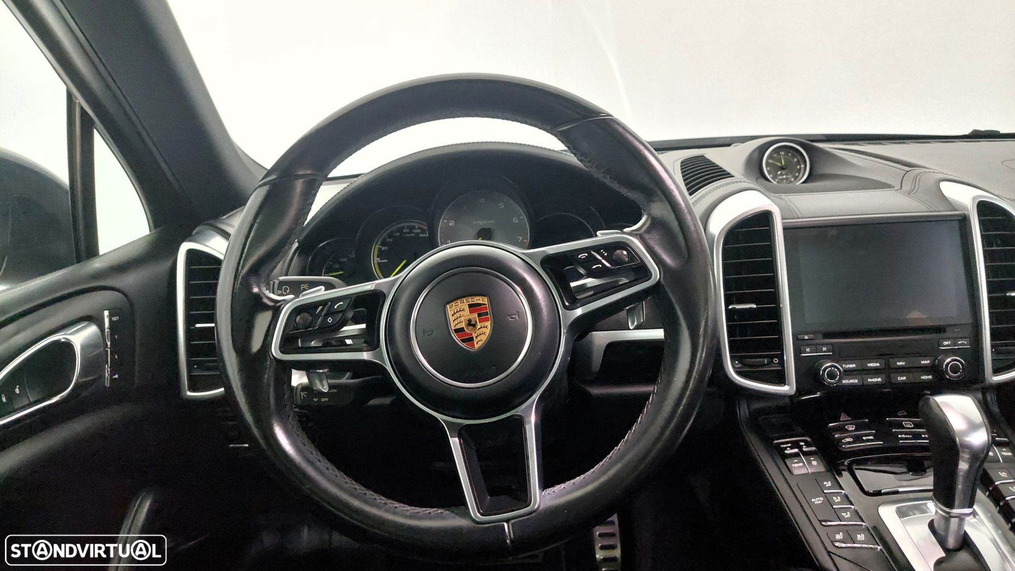 Porsche Cayenne - 10