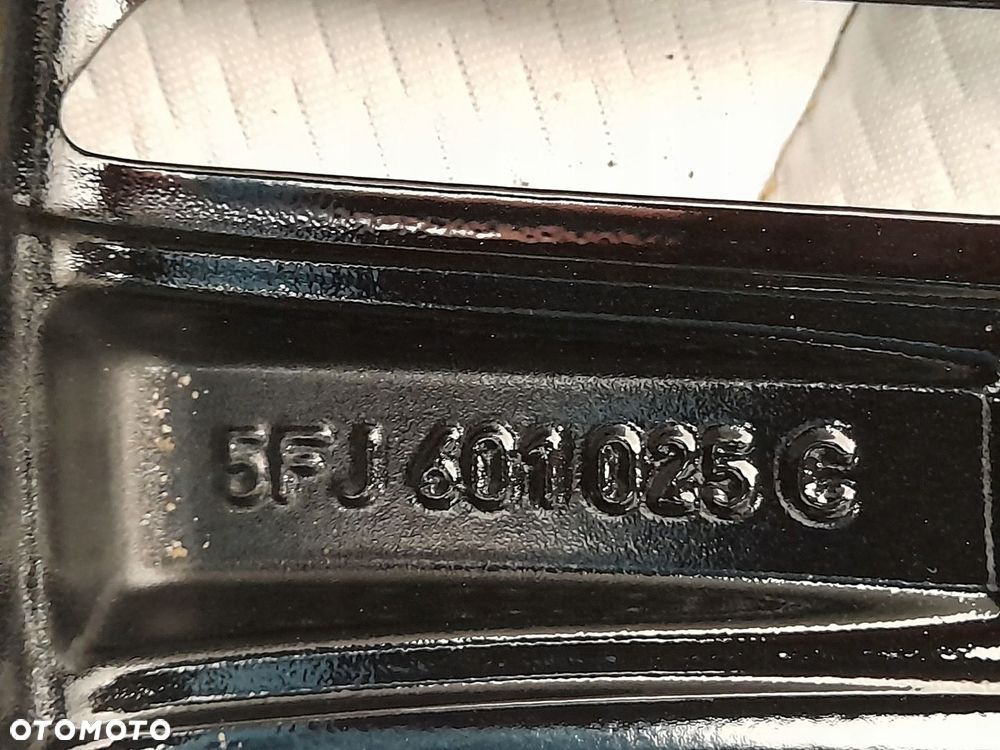 Felgi aluminiowe SEAT 7.0" x 18" 5x112 ET 43 - 7