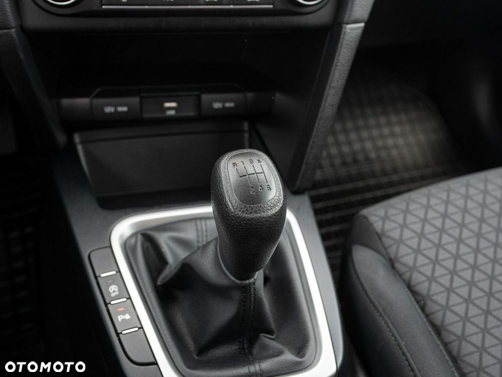 Kia Ceed - 17