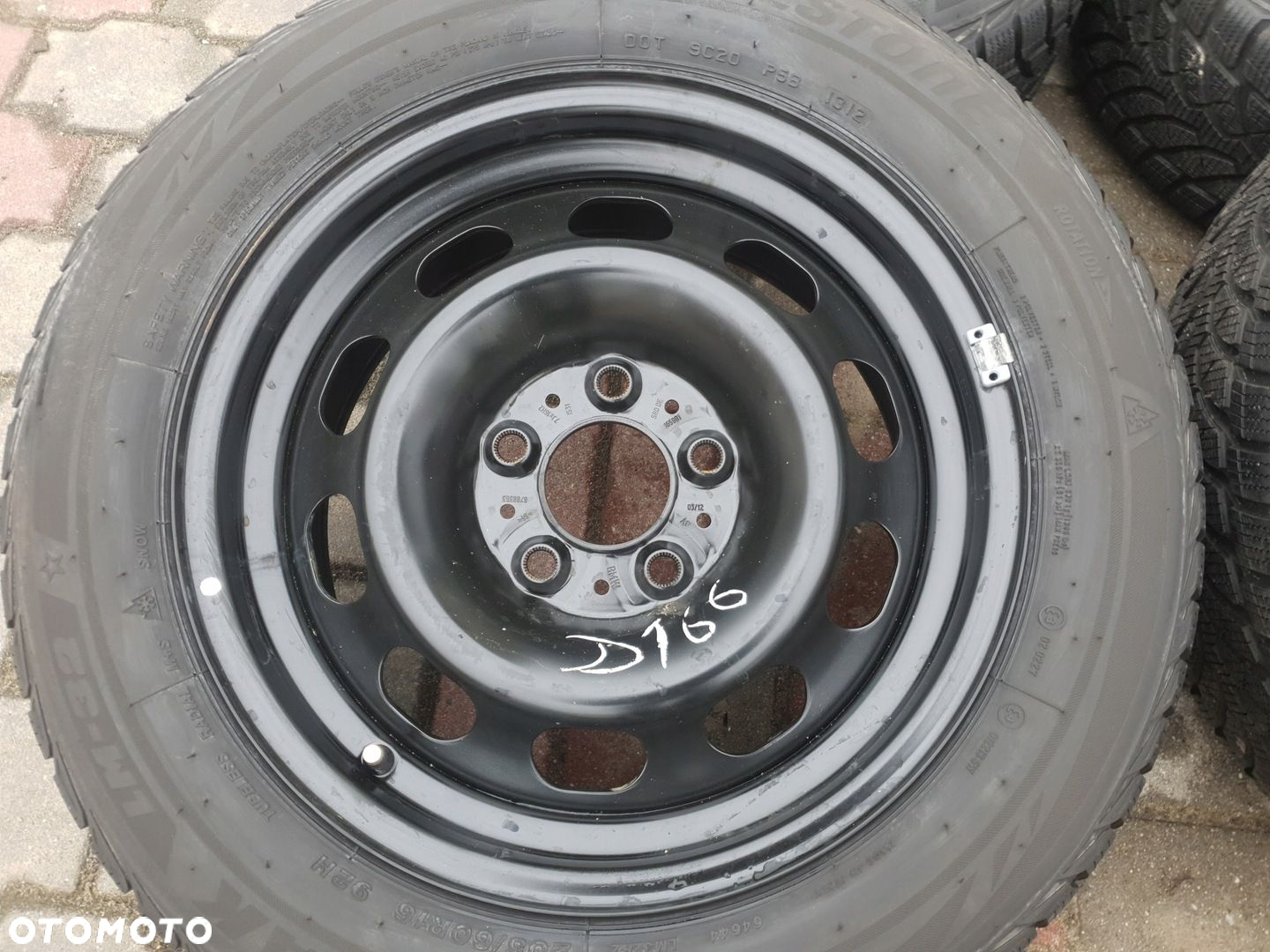 BMW F30 F31 E90 E91 E92 5x120 IS31 205/60R16 92H - 5