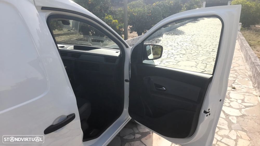 Renault Kango Express 1.5 DCI 95 APENAS 8.622KM - 27