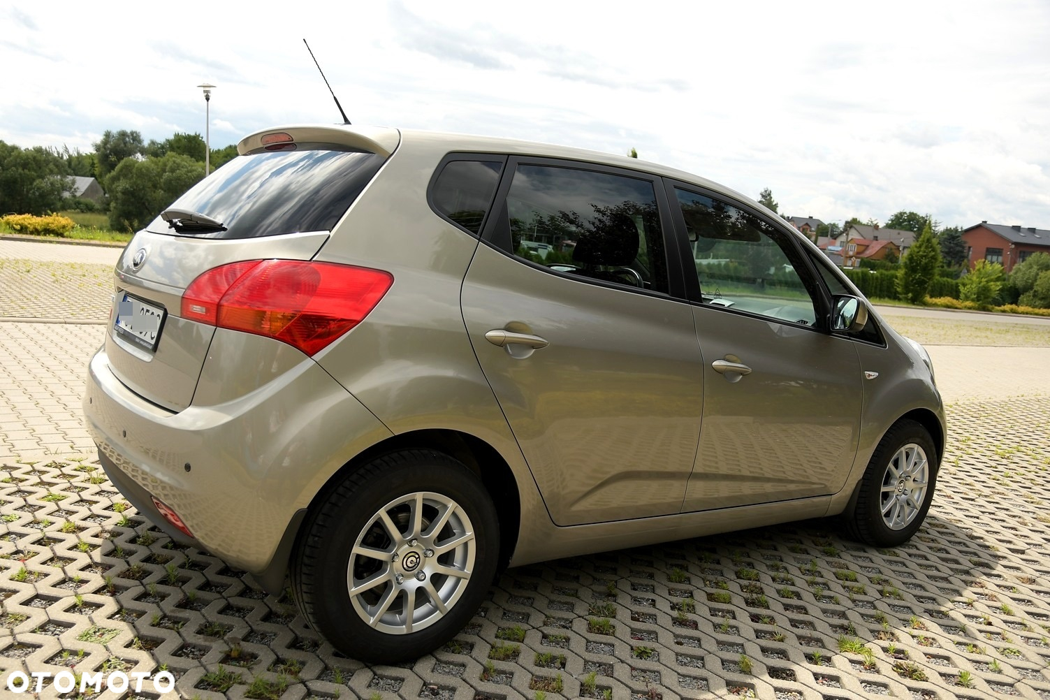 Kia Venga 1.6 M - 28