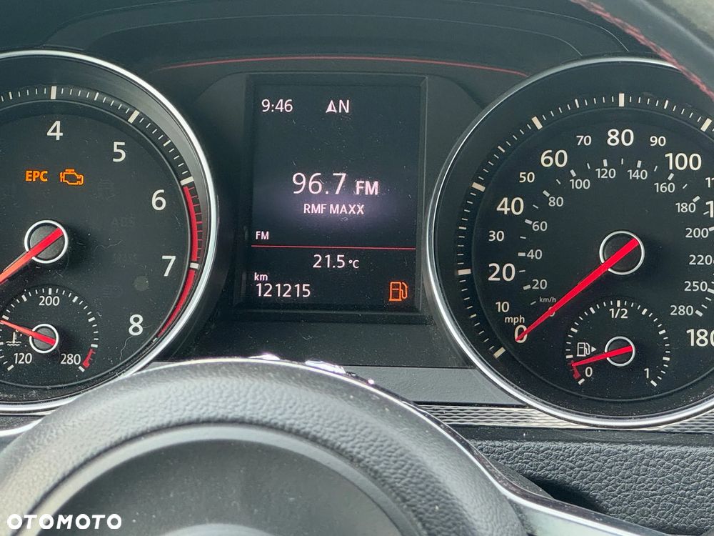 Volkswagen Golf VI 2.0 TSI GTI - 7