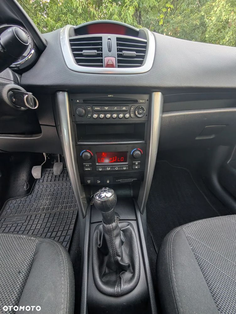 Peugeot 207 1.6 HDi - 26
