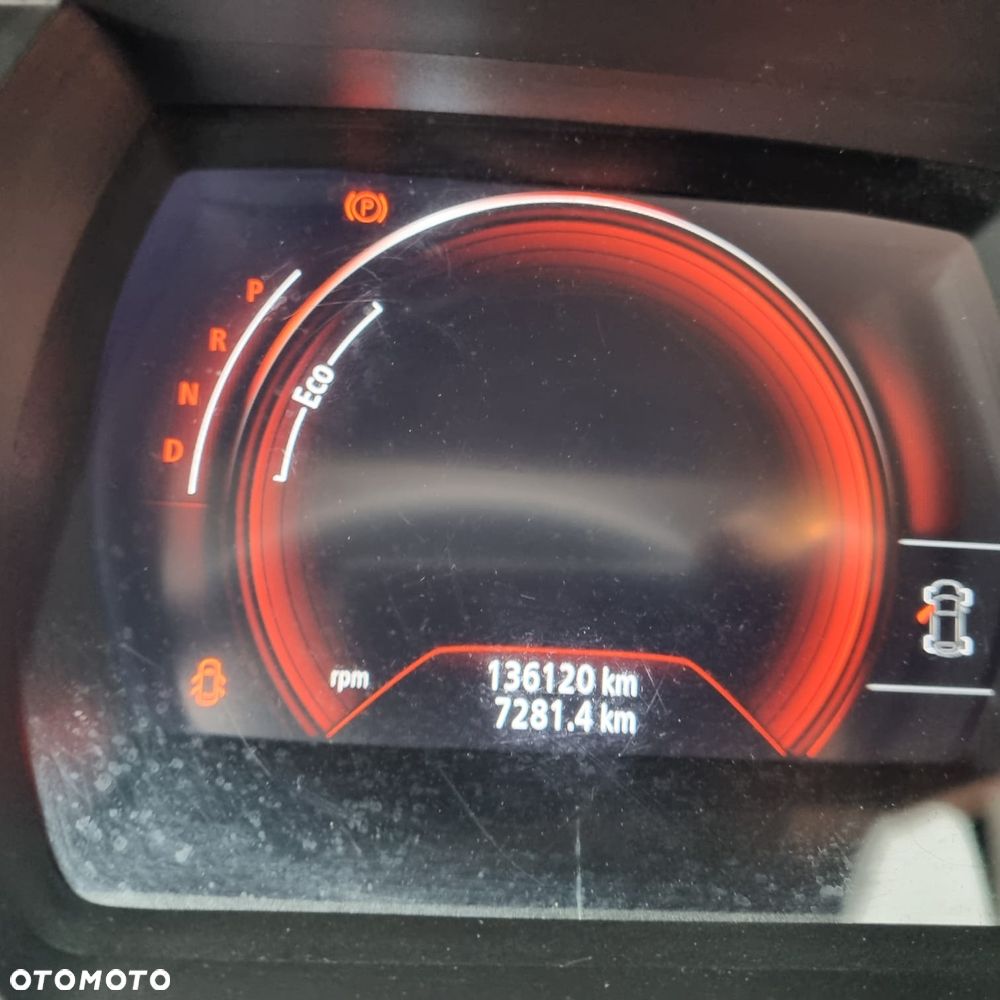 Renault Megane BLUE dCi 115 EDC BUSINESS EDITION - 14