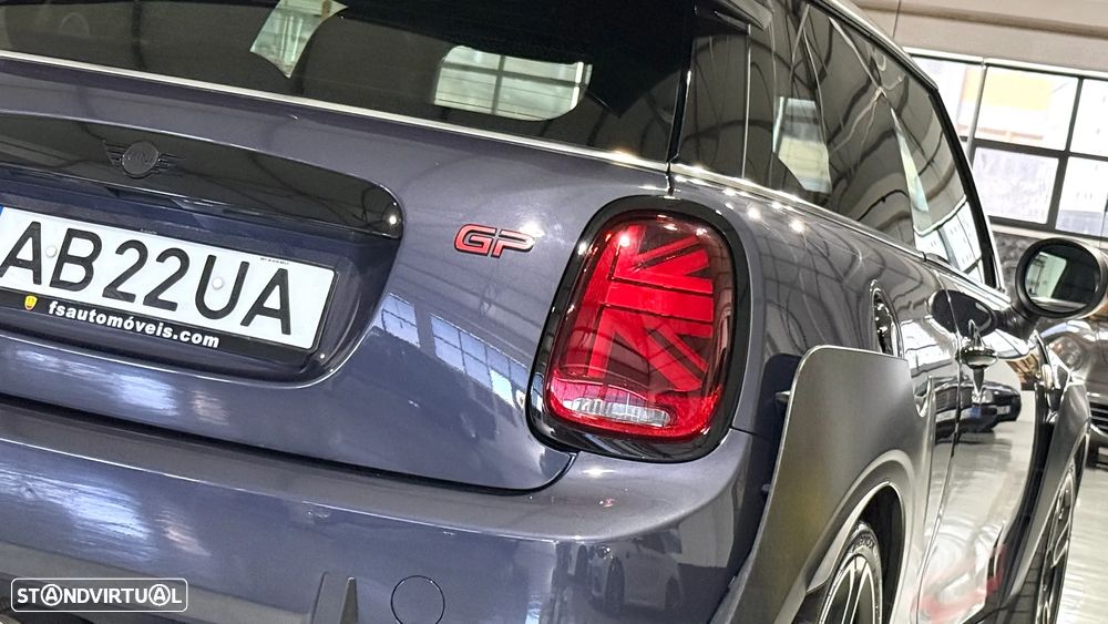 MINI 3 Portas John Cooper Works GP - 8